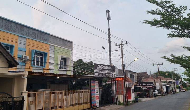 Ruko Tengah Kota Turun 700 Juta!! Kini Hrg 2.8 M Dari 3.5m !! Shm, Jalan Halmahera / Barito  Akses Jalan Lebar , Selangkah Ke Jl.majapahit @ 107 M2, Jika Kurang Lebar Ambil 2 Unit Harga Lebih Murah 5.5 M !! 1