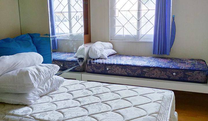 JUAL CEPAT TURUN HRG 350 JUTA HRG NETT 950jt SAJA ..SANGAT MURAH apartemen  2 KAMAR hrg 1 KAMAR   !!!Apartemen MG SUITES SEMARANG, TENGAH KOTA , 2 KAMAR TIDUR , FURNISH SIAP , MG Suites , Bagus ,LANTAI PREMIUM 5