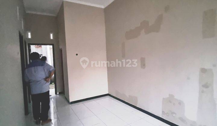 RUMAH BARU MURAH DALAM PERUMAHAN 2 KAMAR TIDUR , siap huni di GRAHA MUKTI RESIDENCE SHM Baru selangkah ke Jalan WOLTERMONGINSIDI 2