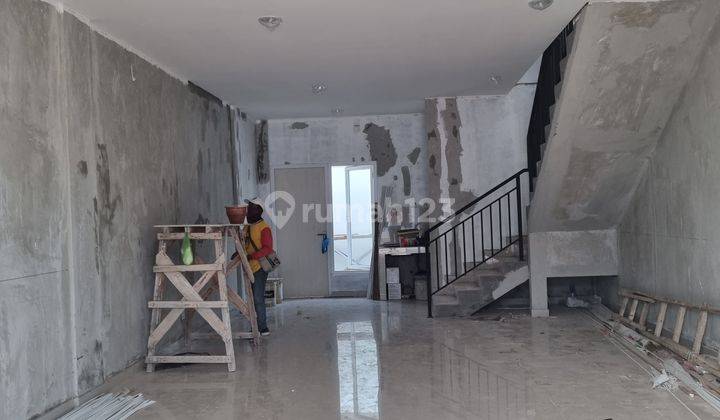 Ruko Tengah Kota , Tidak Banjir,Murah bawah harga developer,  di Jalan Gajah .Mutiara Arteri Regency ,Baru 2