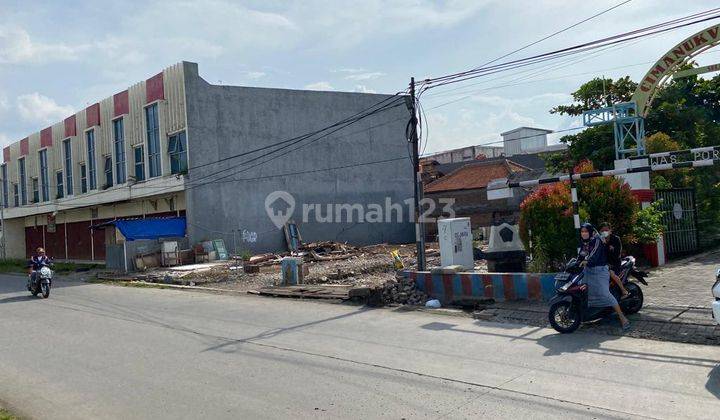 Tanah di JALAN BARITO 291 m2 LEBAR 16 COCOK UNT DIBANGUN 4 RUKO / GUDANG/ USAHA  SHM 291 m² 1