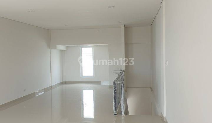 RUKO SEWA MUTIARA ARTERI REGENCY JALAN GAJAH RAYA BARU GRESS ,LEBAR 5METER, LOKASI DEPAN ,HARGA NEGO 11