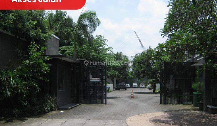 JUAL CEPAT !! Rumah di Manahan Park View Bagus SHM 2