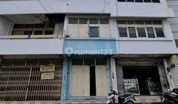 Hot deal!  MURAH Ruko 3LT di Pecinan Semarang!! Lokasi strategis sekali buat usaha retail atau office di pusat kota !!