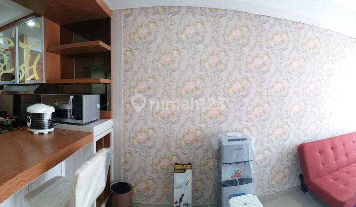 SEWA Murah MG SUITES APARTEMEN 47M2 ..nyaman karena LUAS ,1 BED ROOM ,BUKAN STUDIO, FULLY FURNISHED, FASILITAS UNIT LENGKAP, Mewah, BALKON LUAS asik buat nongkrong, Nice View,Lantai premium lbh luas dr unit lainnya,tinggal bawa koper saja...dan LOKASI PUS 2