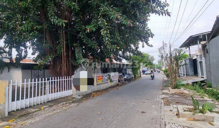 JUAL CEPAT!! TANAH & Bangunan HM  943m2 Jl. Kijang 50meter Ke Jl Gajah Dan Dekat Majapahit!!  1