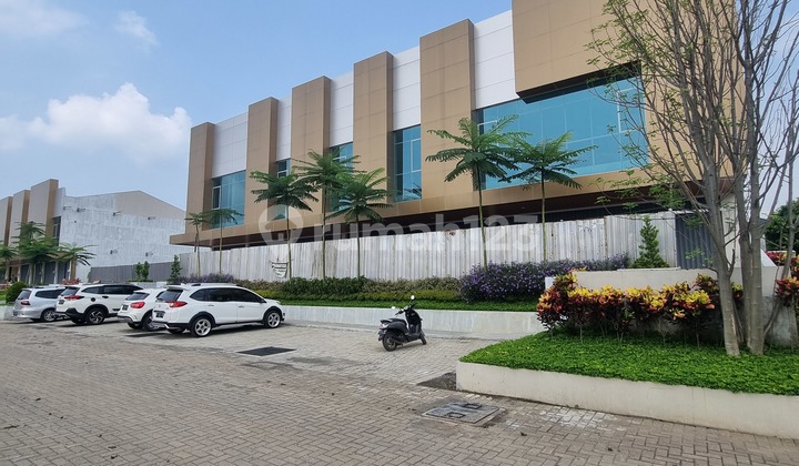 Sewa Ruko Lebar 18 Meter Di Citadell Square Semarang,lokasi Ter-premium Di Ngaliyan Raya, 1 Kompleks Dengan Mc Donald, Hokben, Pizza Hut, Superindo Dll , Pas Untuk Office , Resto , Billyard Dll, 2 Ruko Connecting 18x20 Atau Bisa Juga 1 Ruko Saja 9x20 Rp.2 1