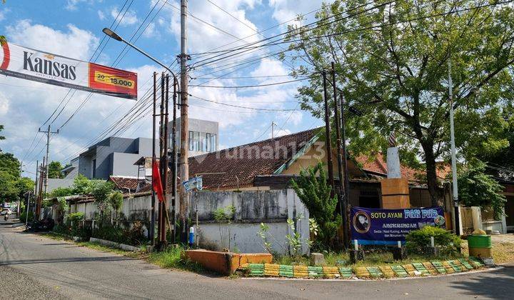 Lt.415 Lebar 28meter! Lokasi&bentuk Tanah Sgt Bagus! Hook!!lebar 28 Meter Yg Hadap Jalan Raya Bisa Buat 6 Atau 7 Ruko!!! Tanah Hm Dgn Bangunan Lama.di Puspowarno Raya Semarang Barat Lokasi Strategis Untuk Dibangun Ruko Bisnis Retail,hotel ,office ,gudang, 2