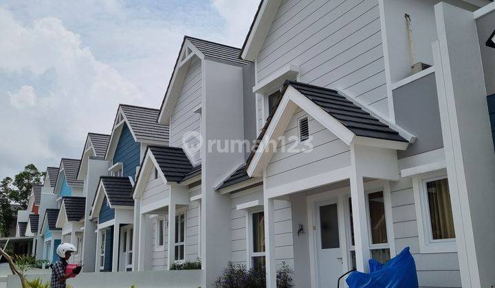 Mau Jual Cepat Saja!! Murah...dan Harga Negoo Sampai Deal!! Rumah Baru Di Victoria Highland , Citraland Bsb City Semarang, Sudah Renovasi: Plafon Upper Ceiling, Granite Tile , Kamar Lebih Luas Dr Standart , Harga Lebih Rendah Dr Developer! Good Invest Mud 2