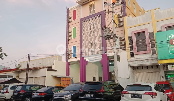 Hotel Aktif Dijual dengan Harga Murah