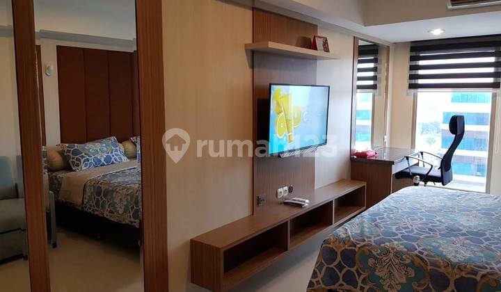 Jual Murah !! For Sell /Rent Pinnacle Apartment / Louis Keinne Apartment di Jalan Pandanaran Pusat Kota dan Segitiga Emas Semarang, Selangkah ke Tugu Muda. Fully Furnished , Lantai Tinggi dan Hadap Tugu Muda .Good Invest untuk Disewakan!! 1