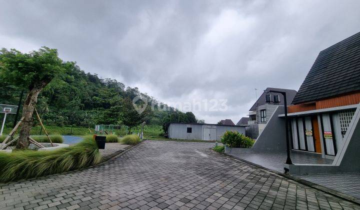 Jual Cepat Murah!! Negoo!!bisa Bayar Bertahap!! Rumah Hook Dpn Taman Bermain & Lap Basketbaru , Baru Gress Di The Amaya Ungaran Lt.108 Lb.41 Kt.2 Kmd.2 .perumahan Nyaman Di Kota Ungaran  1