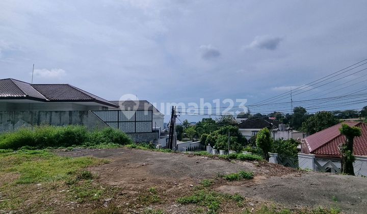 Jual Cepat!! Tanah Hm Di Kesambi 20m Ke Jl.diponegoro Semarang Atas Lt.1418 Ngantong, Lebar Dpn 32m, Hadap Timur , Ada View Kota , Struktur Tanah Lebih Tinggi Dr Jalan, Bagus Untuk Rumah Tinggal, Hotel ,office,resto Dll