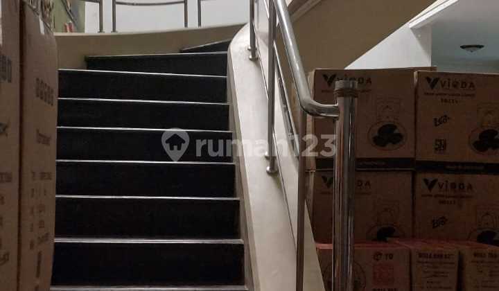 Wow Jual Segera Nih !! Tanah dan Bangunan Lt.713m2 Lb.700 di Sisingamangaraja Semarang !! Harga Kini Diturunkan Hingga 2.5 Milliar ( Dulu Rp.27.5 M ) Hm , Lokasi Sangat Premium di Semarang Atas.bagus untuk Klinik, Office ,Rumah Tinggal, Hotel, Cafe Dll Ya 2