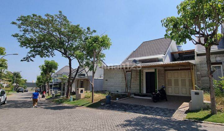 Jual Rumah Hm, Di Citragrand Lokasi Di Cluster Terbaik, Ada View Di Lt2 , Sudah Perluasan , Kualitas Bangunan Bagus, Lantai 2 Luas Untuk Santai Dan Barberque  1