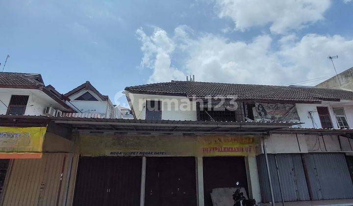 Jual Cepat Ruko di Tlogosari Semarang Lokasi Sangat Strategis dan Komersil di Area Tlogosari yang Sangat Ramai dan Padat Penduduk Plus dengan Lebar 9 Meter Lt.180 Lb.200 1