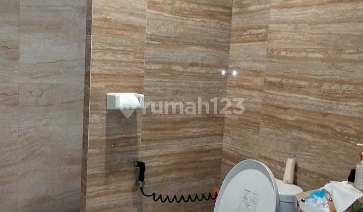 Jual Cepat! Rumah di Grha Candi Golf Semarang ,Kawasan Elit di Semarang Selatan. Cluster Rivera Ktdr 2+1 Kmd 2+1 Lt.144 Lb.75 5000 Watt . 2