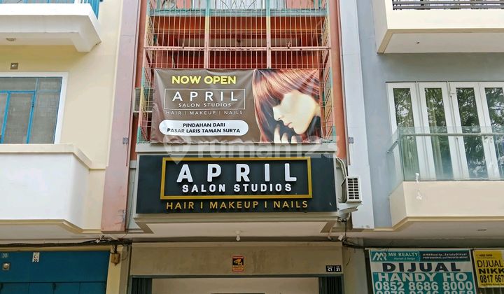 For Rent: Shop House in Taman Palem Lestari, West Jakarta