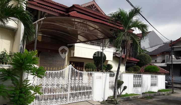 Dijual Cepat rumah cantik siap huni  harga Njop murah BU di Kelapa Gading permai 2 Lantai 6