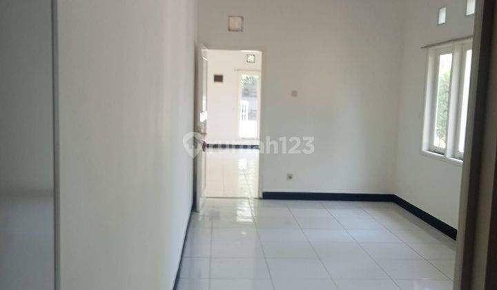 Rumah Cluster Hook Cantik dan Menarik di Harapan Indah Bekasi 2