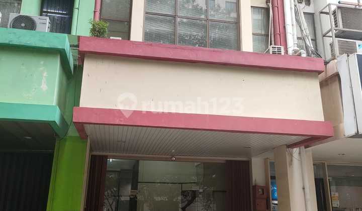 Ruko Eksklusif di Ring 1 Jakarta Pusat Dekat Stasiun Juanda/Monas (73508 MIA)