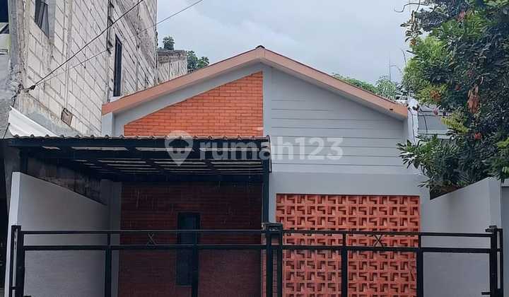 House can be used as Office Pesanggrahan Pondok Pinang Jaksel