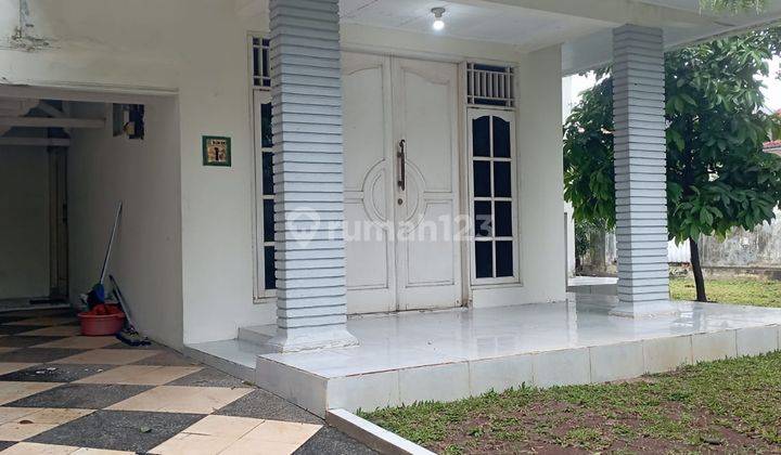 Disewakan Rumah Di Bintaro Sektor 3 Tangerang Selatan 2