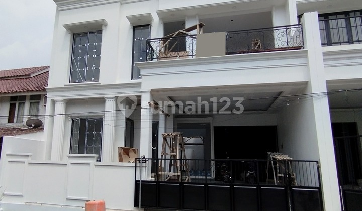 Dijual Rumah American Classic di Bintaro Sektor 3 Tangsel 2