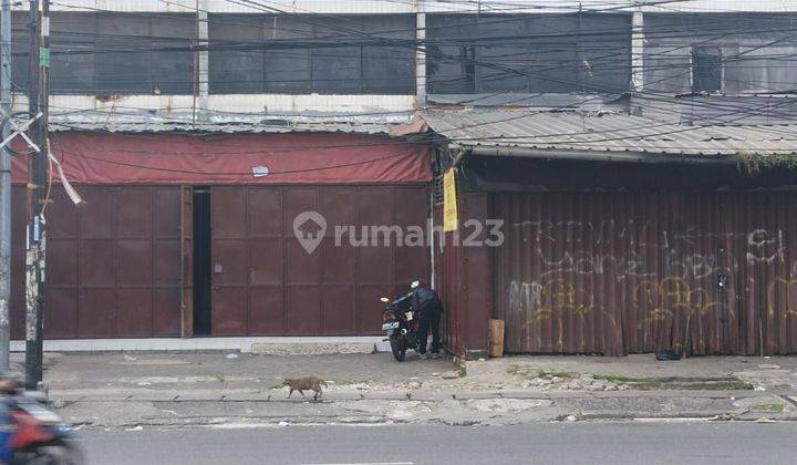 Disewakan Ruko Murah  3 Lantai Di Jalan Raya Utama Ciputat 2