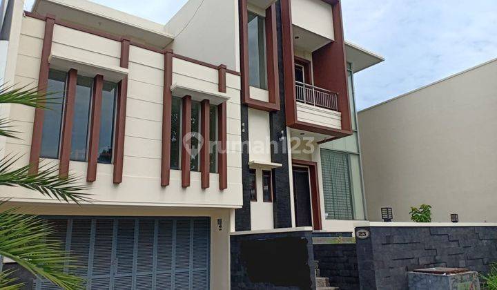 Murah Sewa Rumah Lux Mekarwangi Singgasana  1