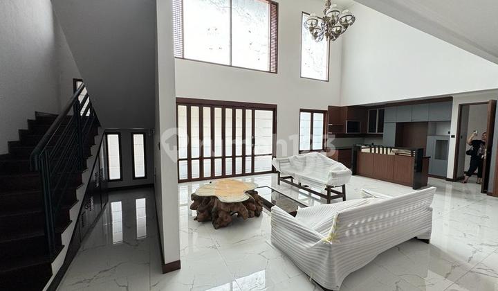 Luxury House in Setrasari, North Bandung