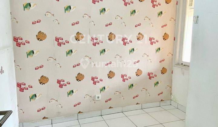 kamar tidur rumah bagus 2 lantai siap