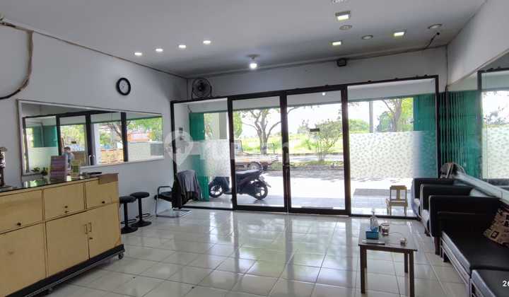 Strategic Shop House in Beautiful Kopo Indah 3 Park. TKI 3 Near Soroja Toll Road. Strategic Shop House in Beautiful Kopo Indah 3 Park. TKI 3 Near Soroja Toll Road.