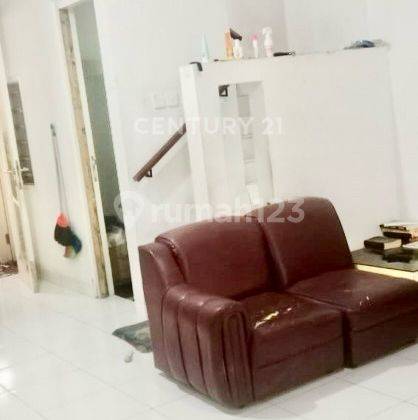 foto lainnya rumah minimalis 2 lantai di