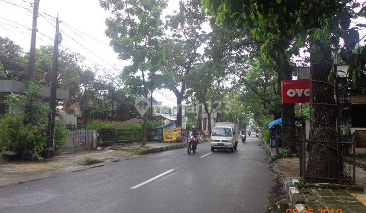 Murah Rumah Tua Hitung Tanah Pusat Kota Sayap Gatot Subroto Bandung 1