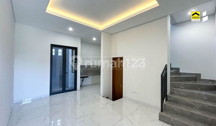 Rumah Baru Minimalis 2 Lantai di Mekar Wangi Singgasana Bandung 2