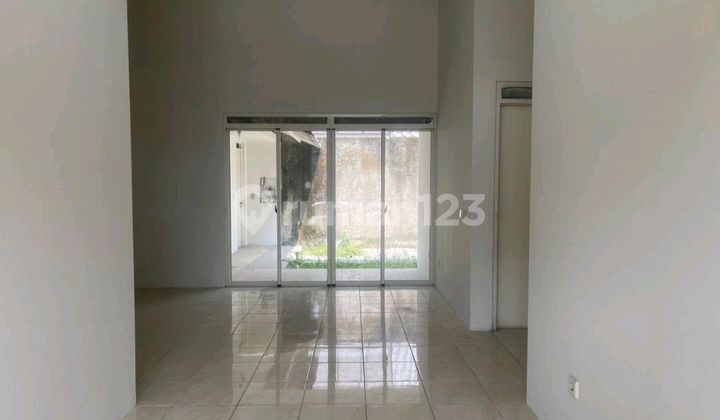 Nice, new, standard building house in Tatar Candraresmi, Kota Baru Parahyangan.