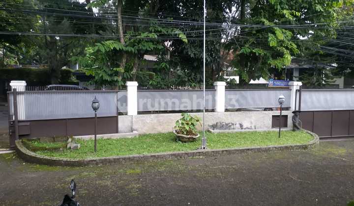 Rumah Tua Asri Sayap Dago Lokasi Terbaik Cocok Untuk.cafe 1