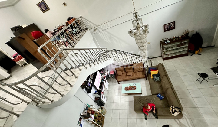 Rumah Hoki Dan Multifungsi Di Sayap Otista Bandung 1