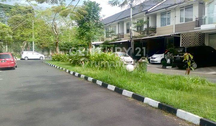 foto lainnya rumah minimalis 2 lantai di