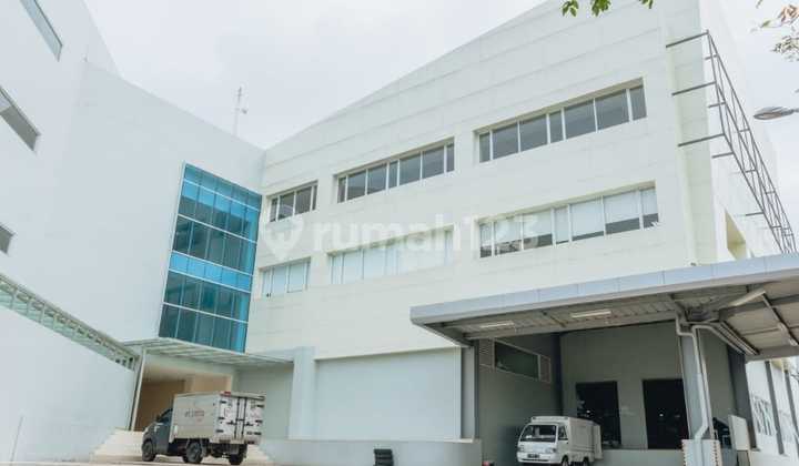 For Sale Commercial Building in the Center of Bandung City