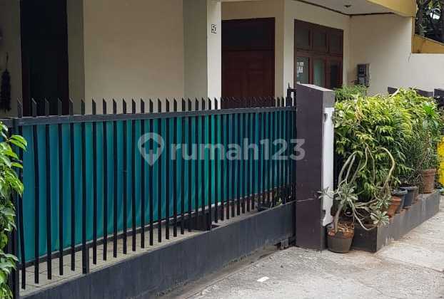 Rumah 2 Lantai Di Setiabudi Area Segitiga Emas Jakarta Selatan Rumah 2 Lantai Di Setiabudi Area Segitiga Emas Jakarta Selatan