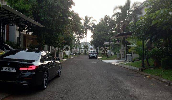 Rumah di Cluster Chalcedony PHG Gading Serpong siap huni 2