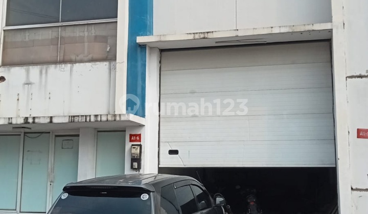 Warehouse in Bitung 340m2 Near Toll Exit, Container Accessible