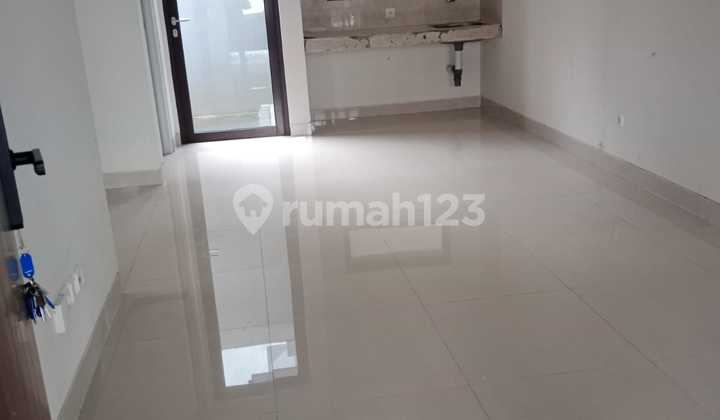 New House in Gardenia Cluster, Paramount Petals Area, Move-in Ready 2