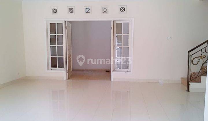 Rumah Raffles Hill 2 Lantai Unfurnished di Cibubur 2