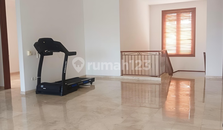 Rumah Compound Modern di Kemang Unfurnished 2