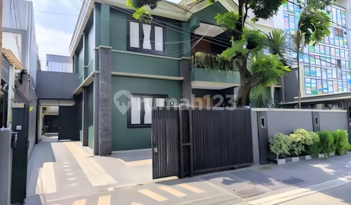 Rumah Modern 3 Kamar Tidur Di Cipete Shm