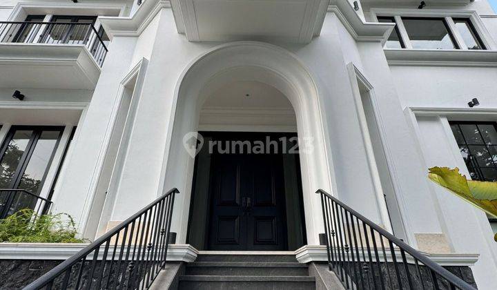 Rumah Mewah Dengan Lift Di Kebayoran Baru 2