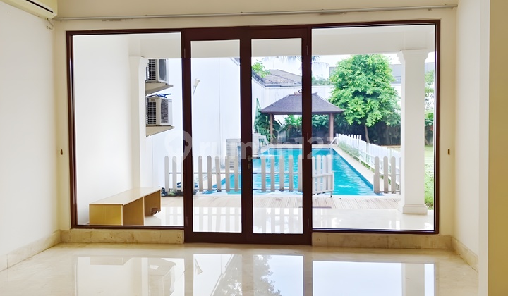 Rumah Besar 2 Lantai Di Cipete Muat 10 Mobil 2